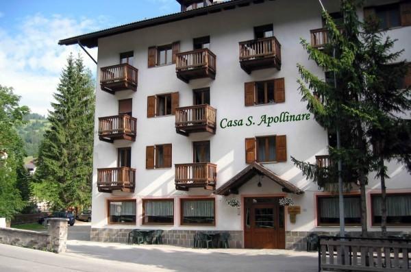 ホテルCasa Alpina Sant'Apollinare ファルカーデ エクステリア 写真